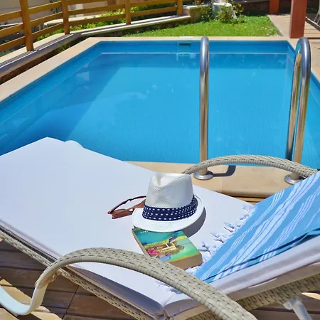 Zeytin Kalkan Villa *